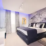 Apartman Larga - Luksuzni U Srcu Zadra Zára