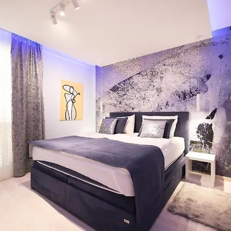 Larga - Luksuzni U Srcu Zadra Apartamento *