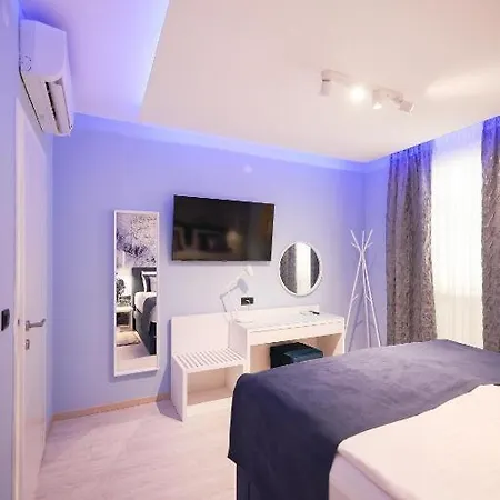 Apartman Larga - Stylish In Historic Old Town With Prime Location Zára